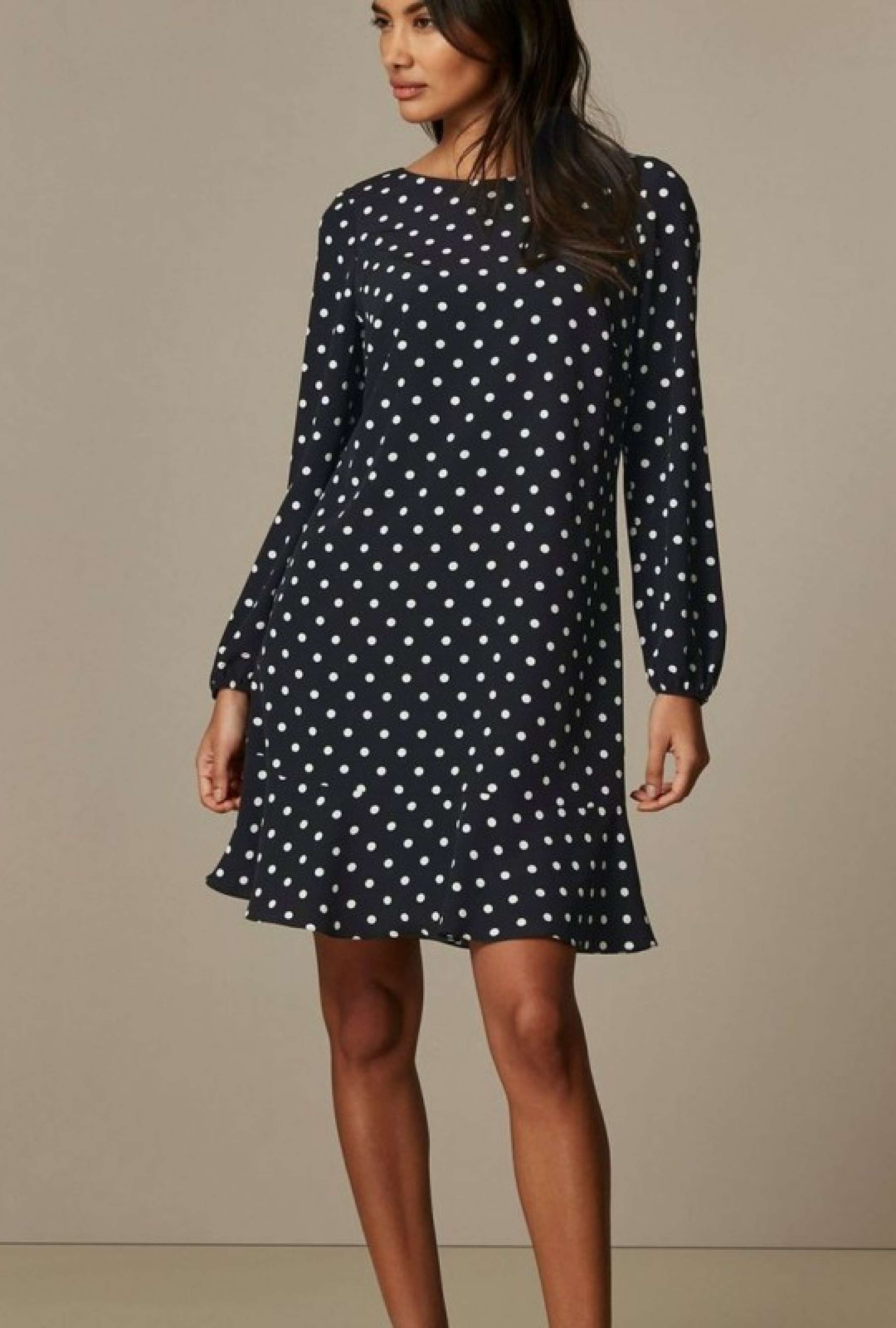 Robe Flippy Hem