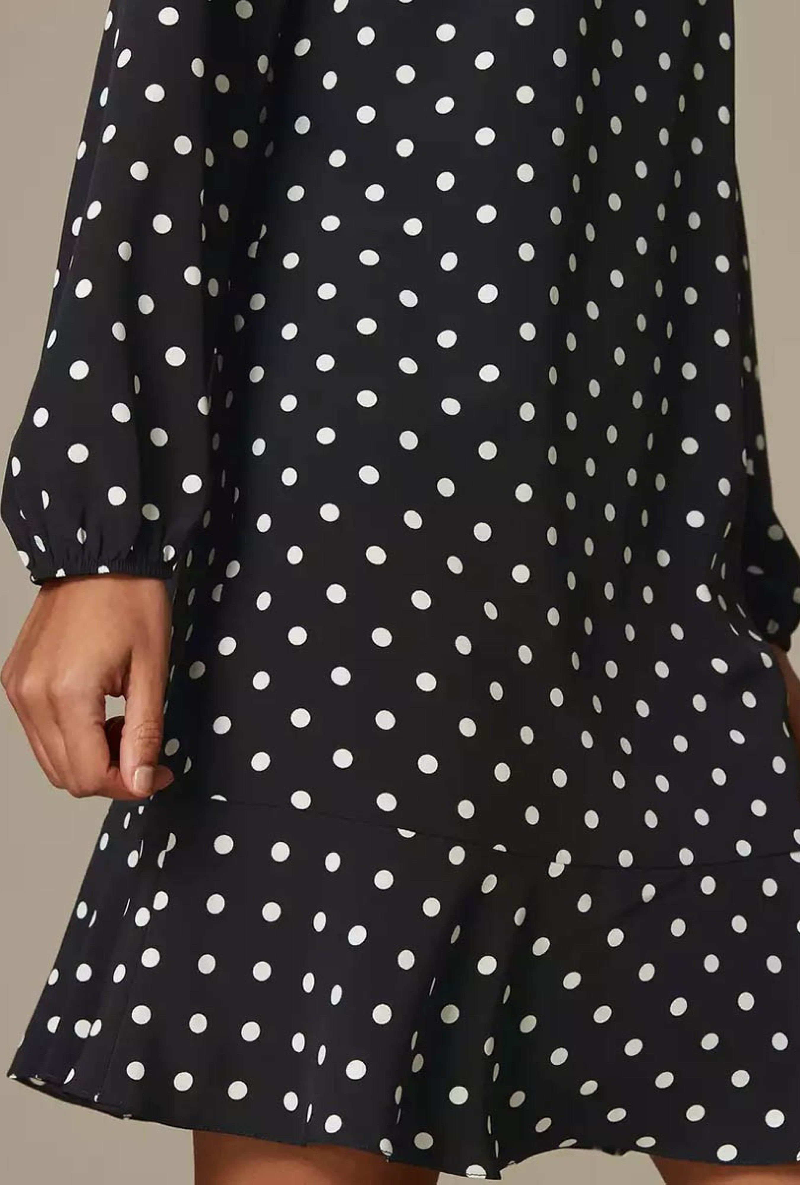 Robe Flippy Hem