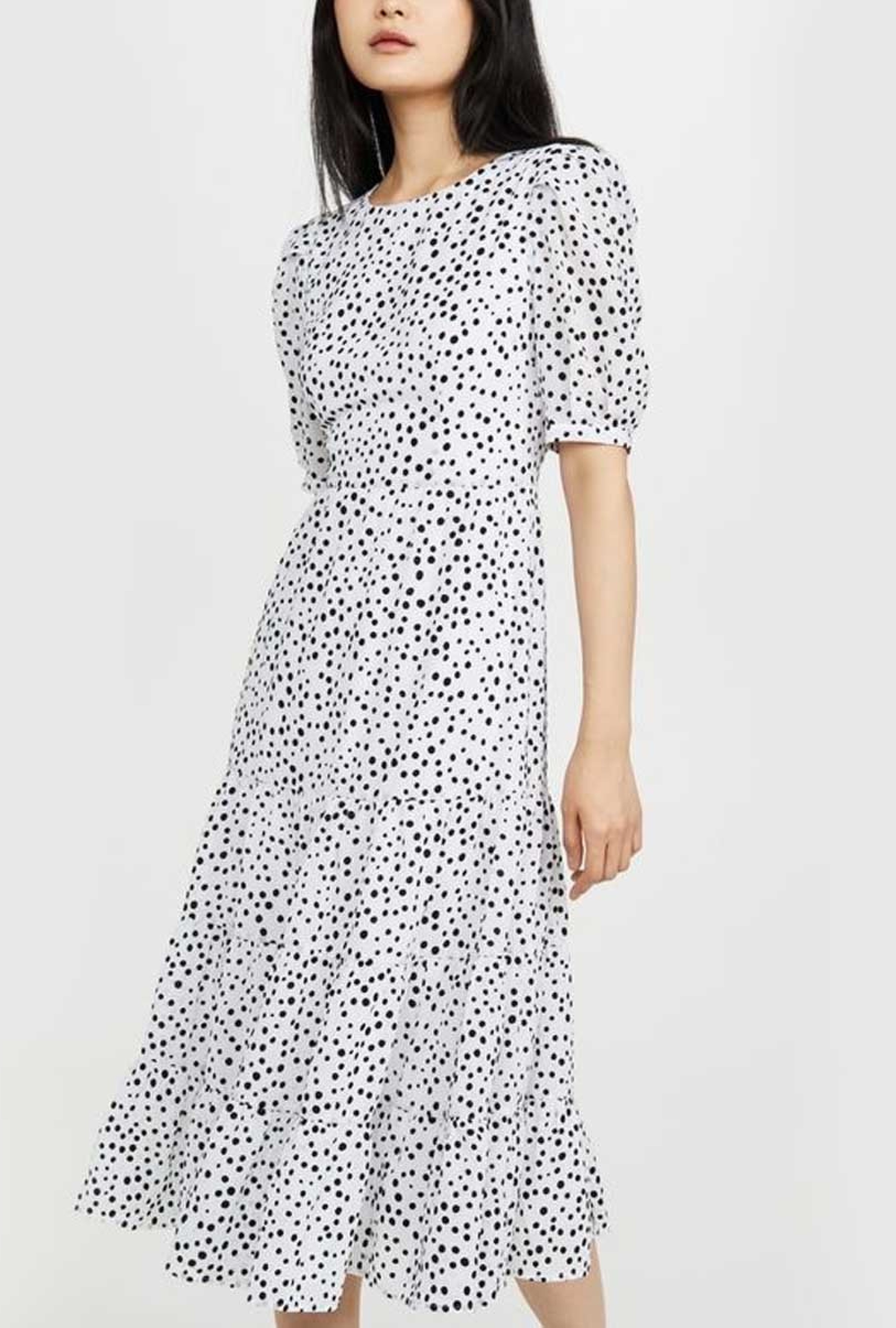 Robe Something About Dot