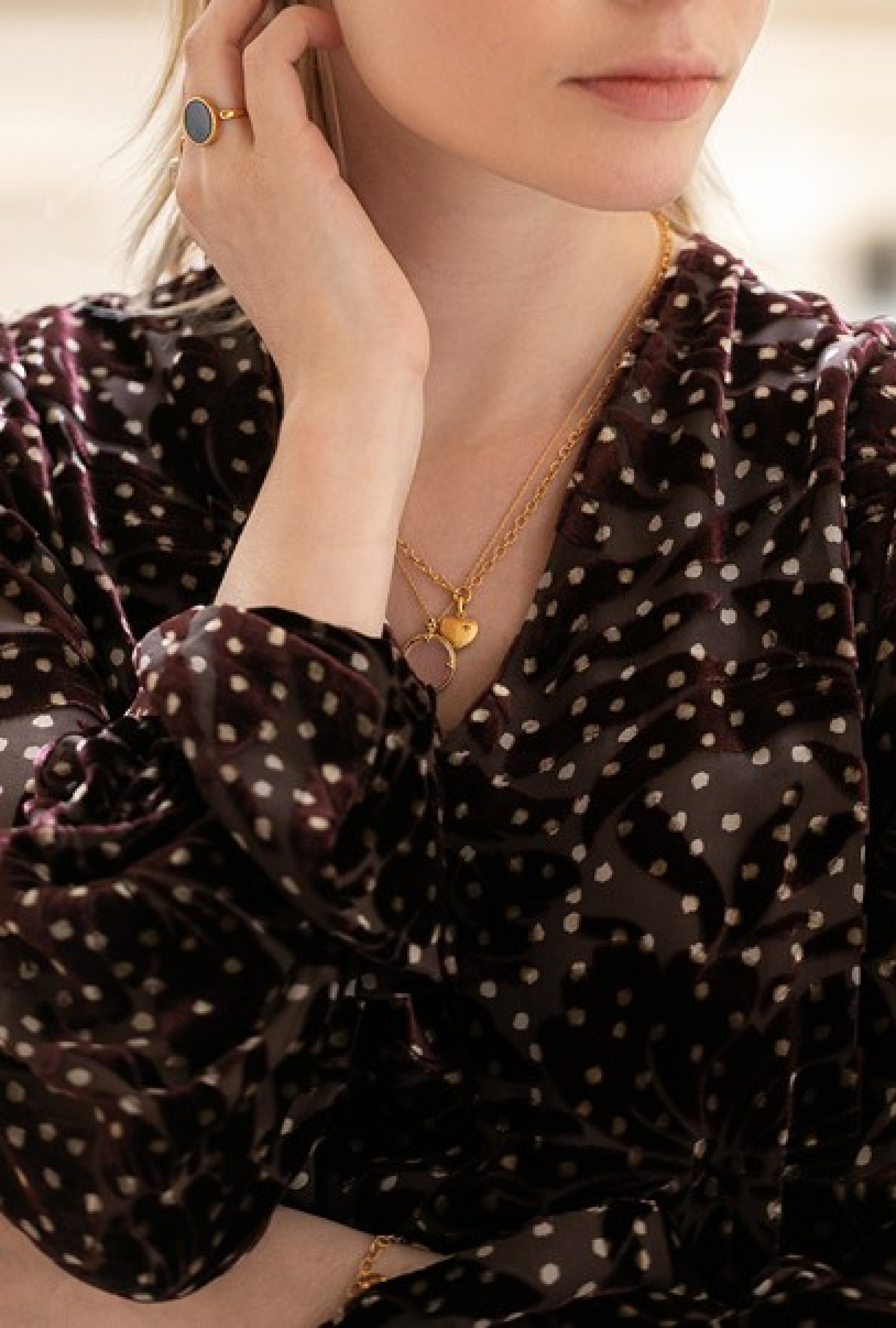 Robe Brown Dot Velvet