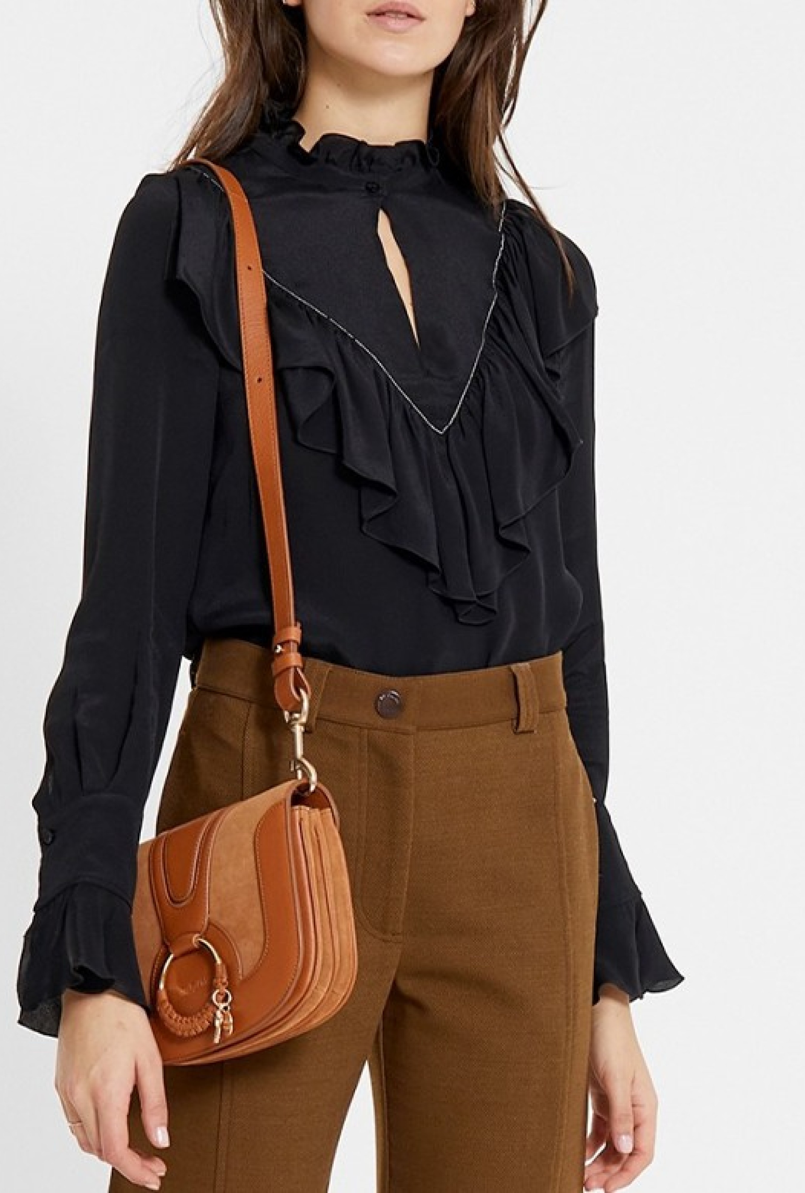 Blouse en Crêpe de Chine volantée noire