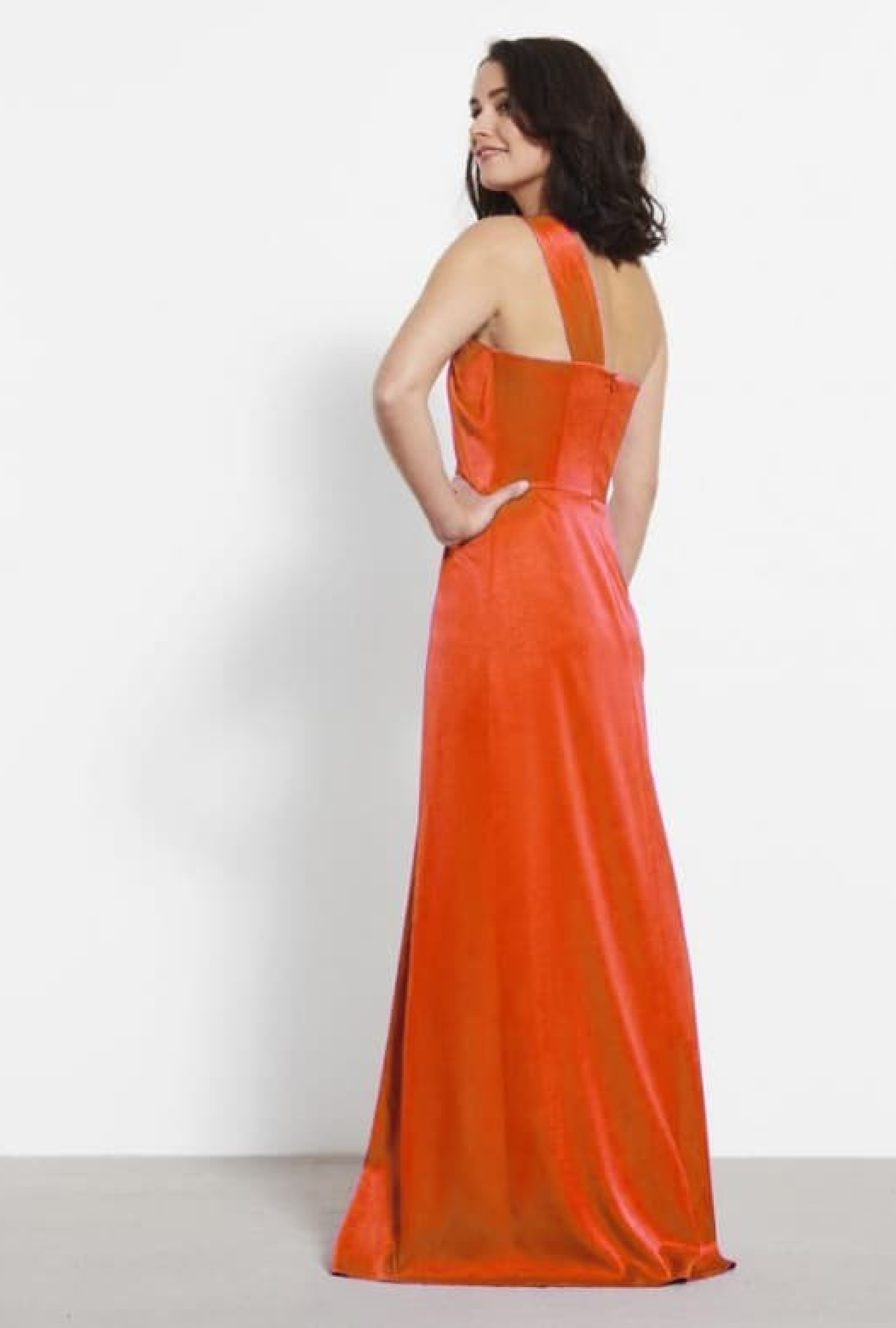 Robe Drapée en Satin