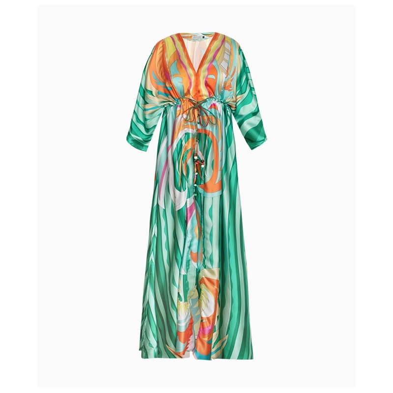 Robe Alexandra Neel Maldives