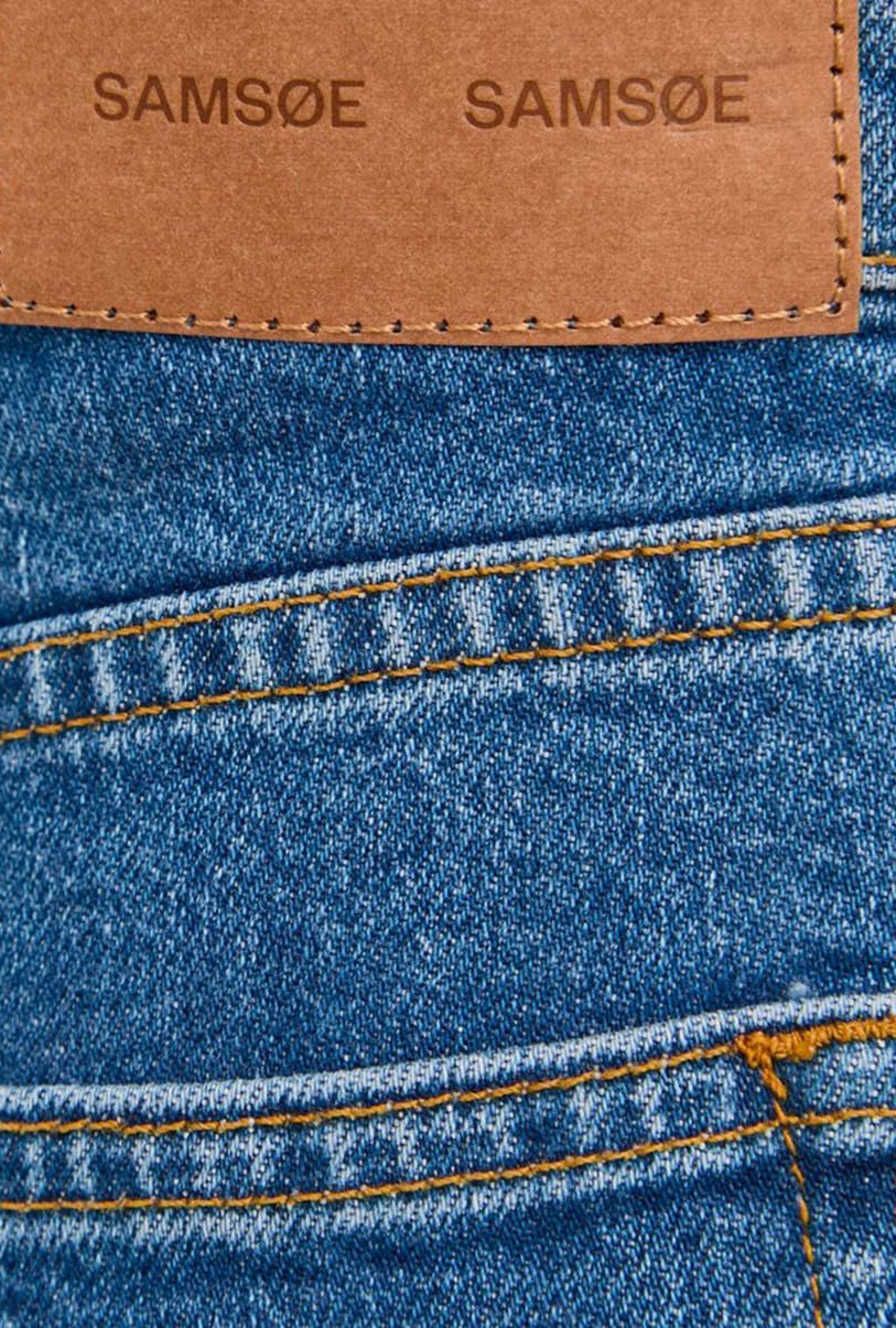 Jean Adelina Bleu Clair