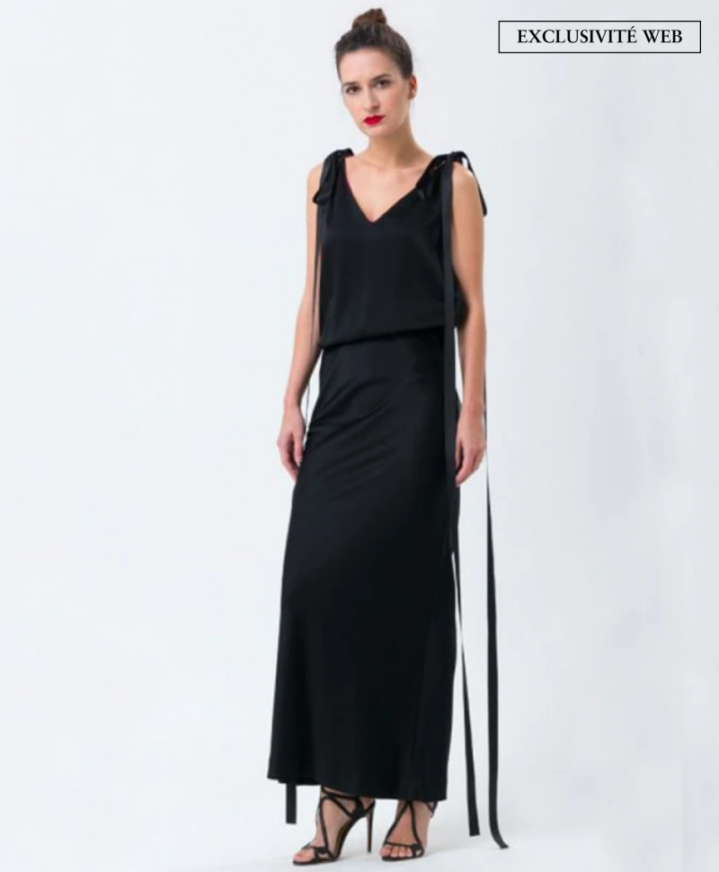 Robe Satin Noire Ruban