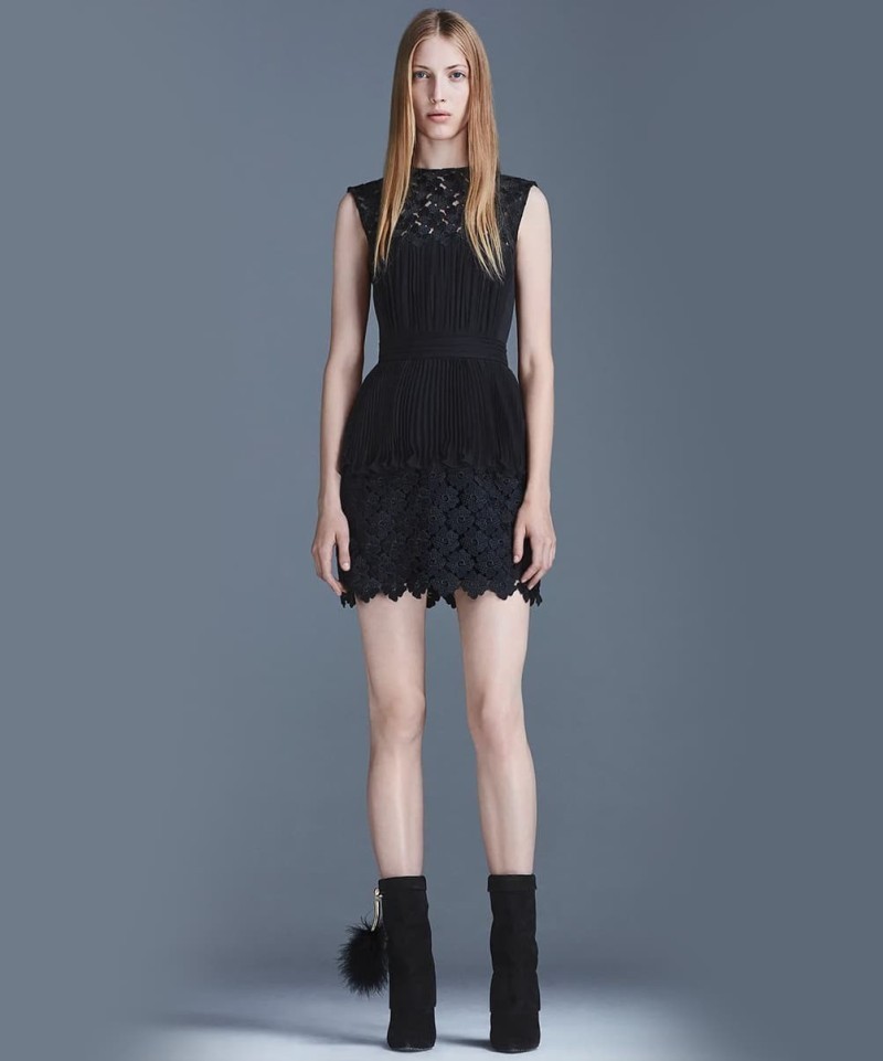 Robe Basque Dentelle