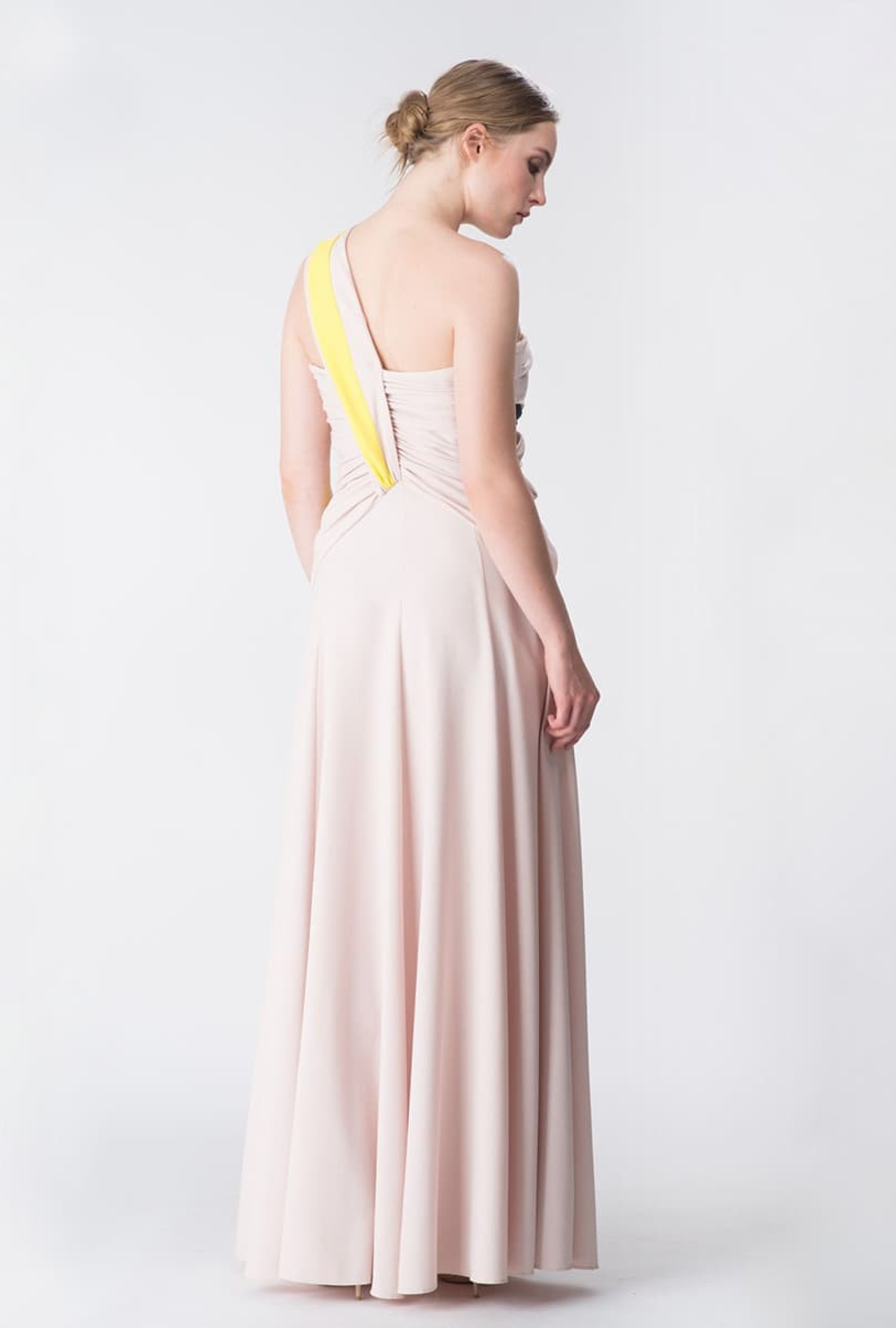 Robe Asymétrique Rose Poudré