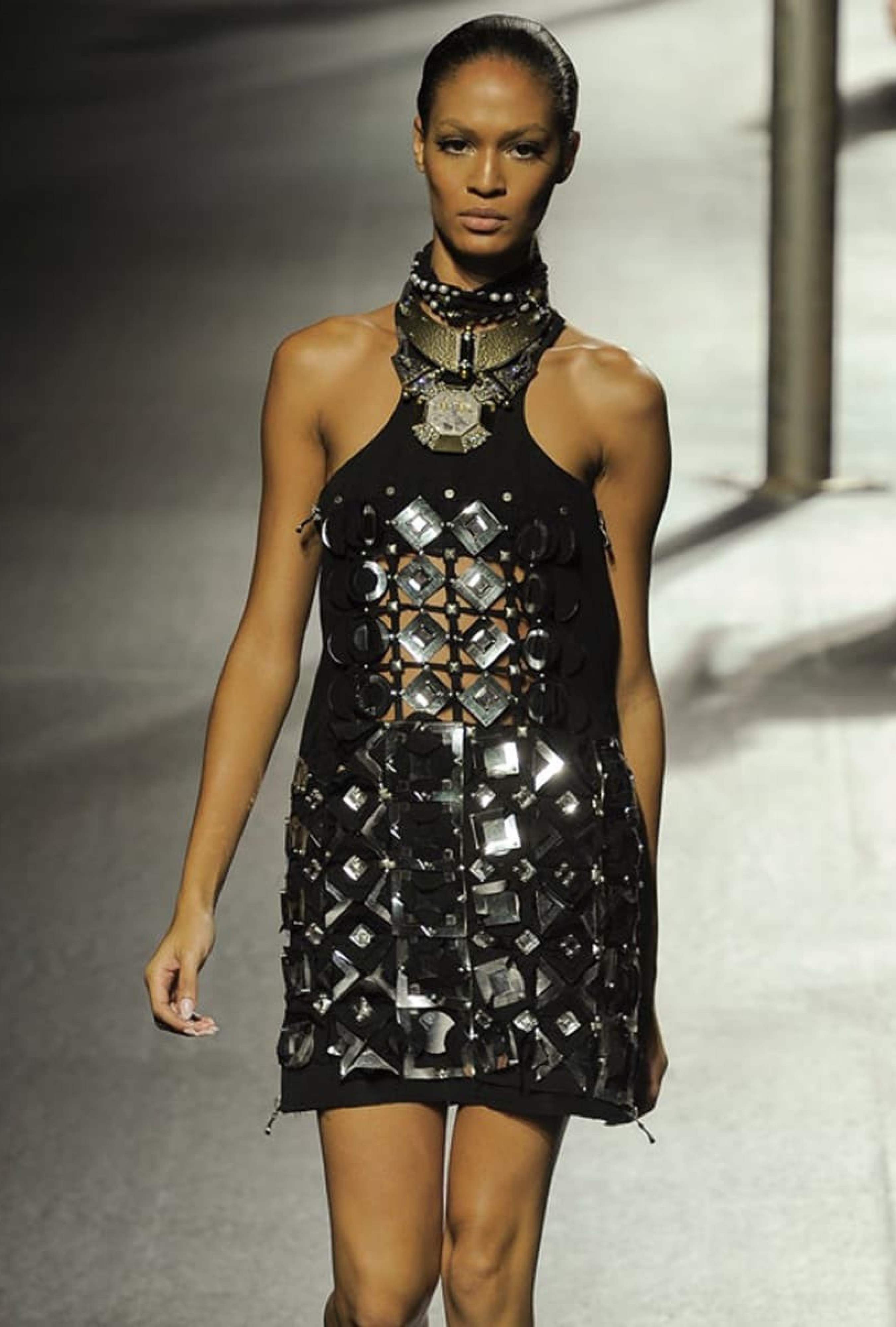 Robe cocktail forme trapèze