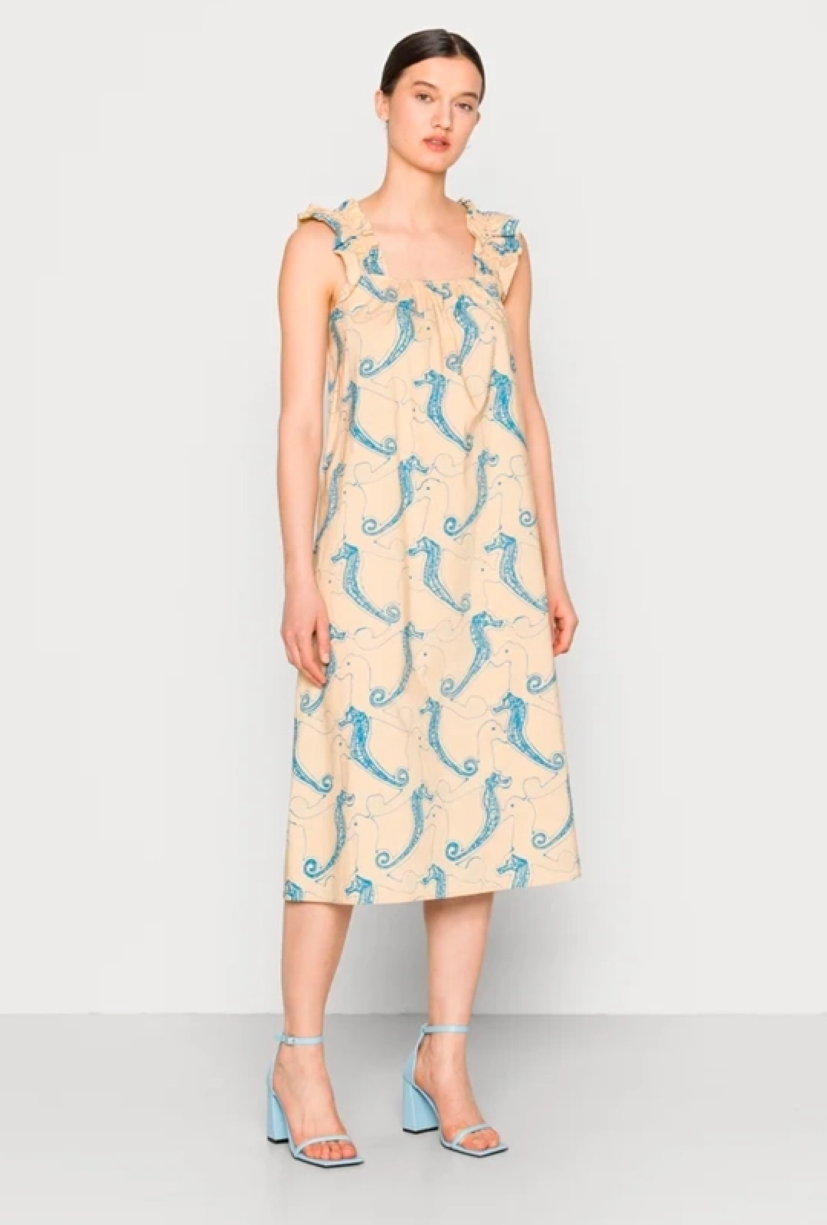 Robe Gill Aqua Seahorse