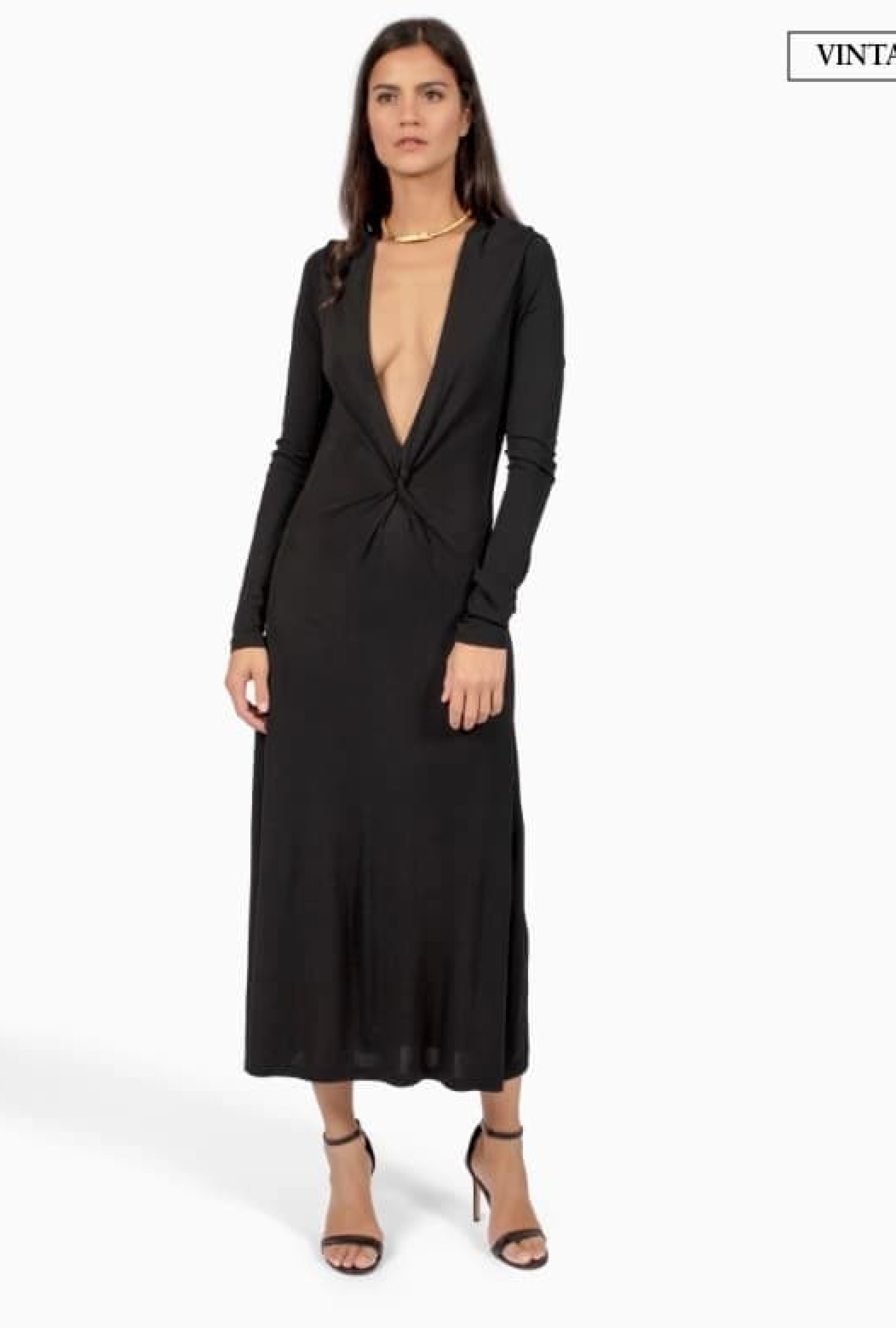 Robe Black Sleeve Crepe