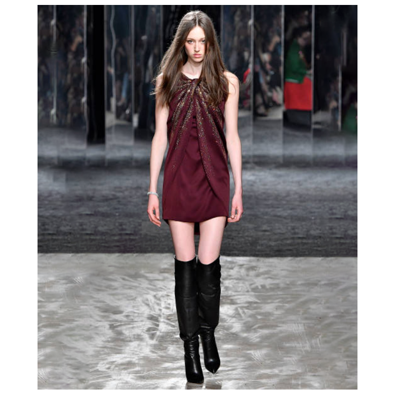 Robe Drapped Burgundy