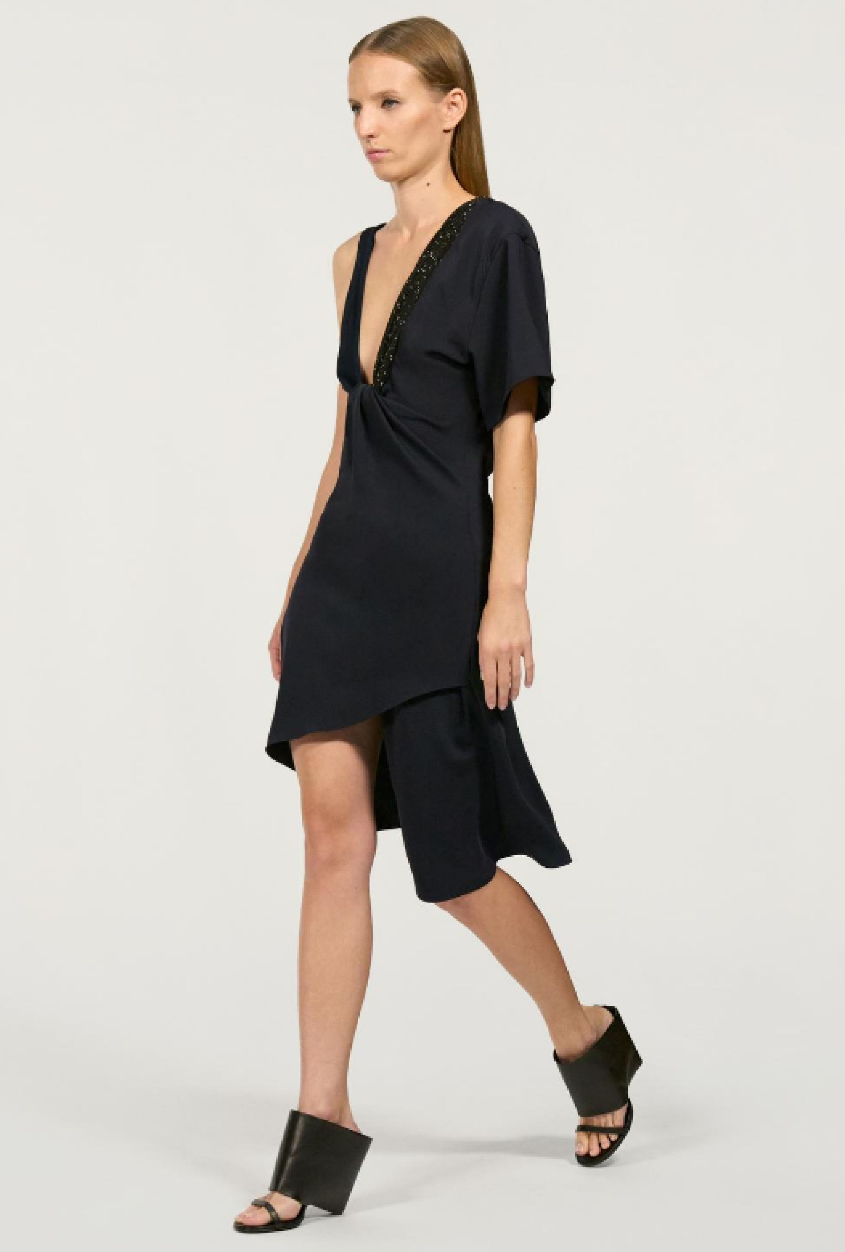 Robe Twist Asymetrical Navy