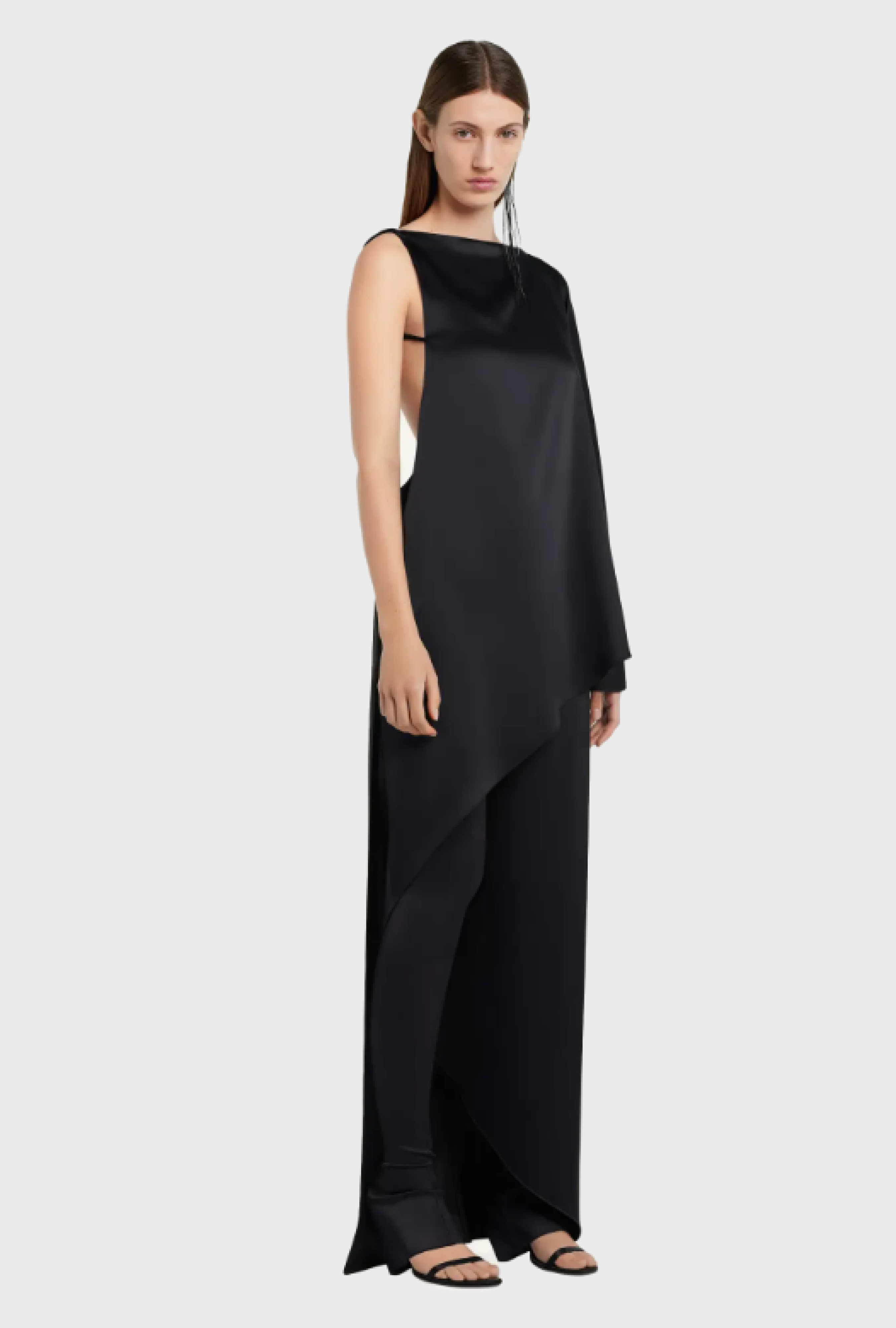 Robe Infinity Off Shoulder Black