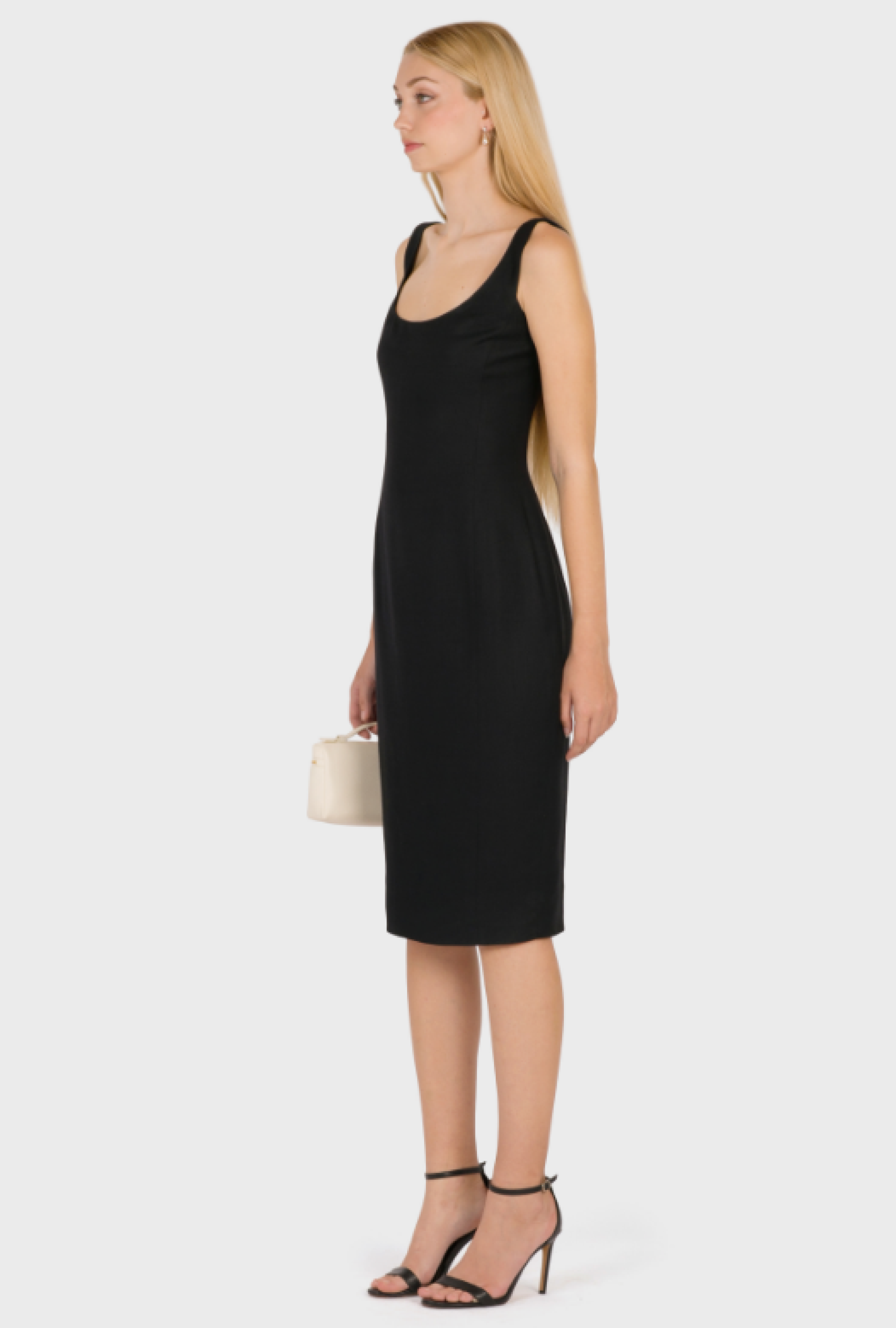 Robe Silhouette Noire