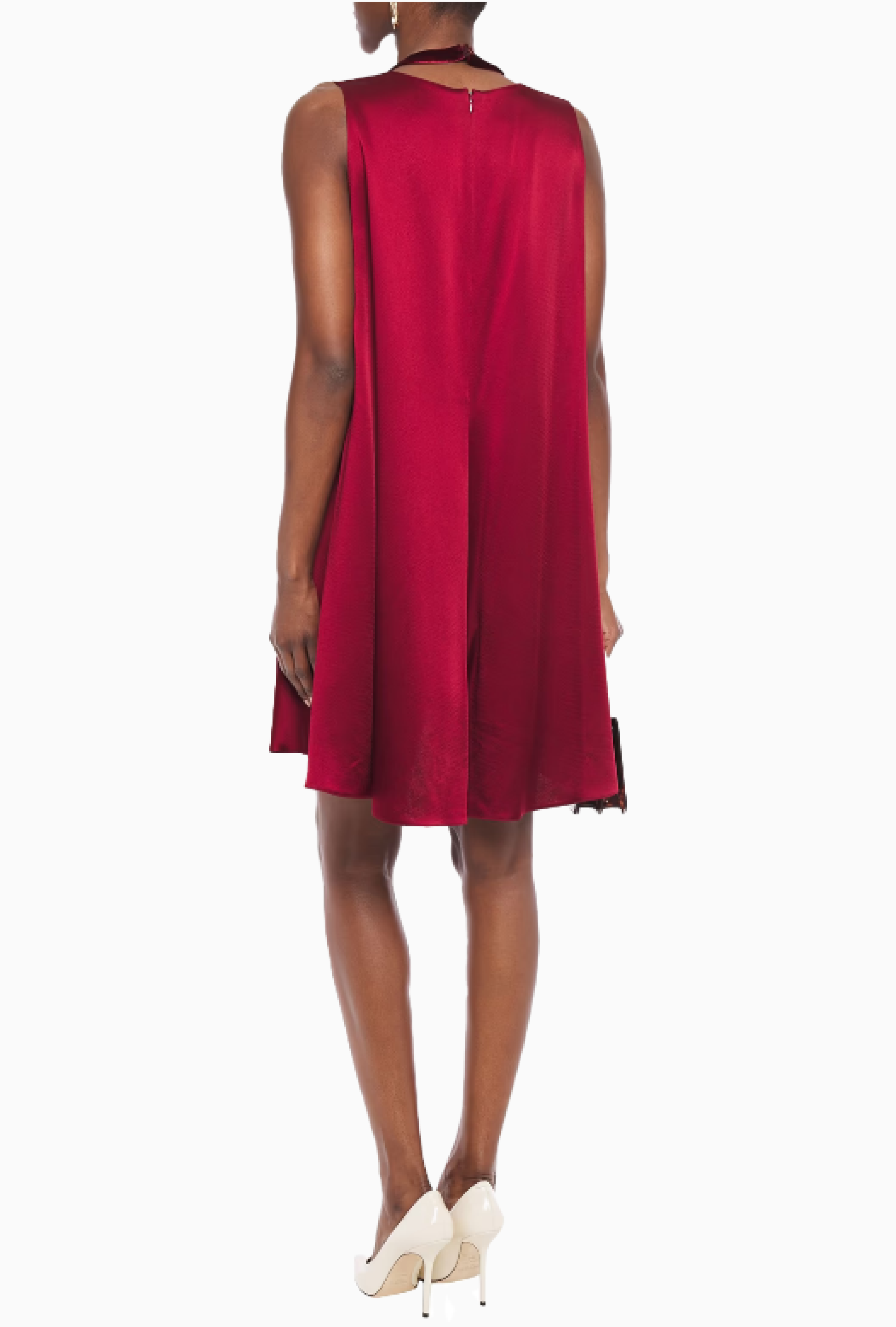 Robe Crimson Sway SS2018