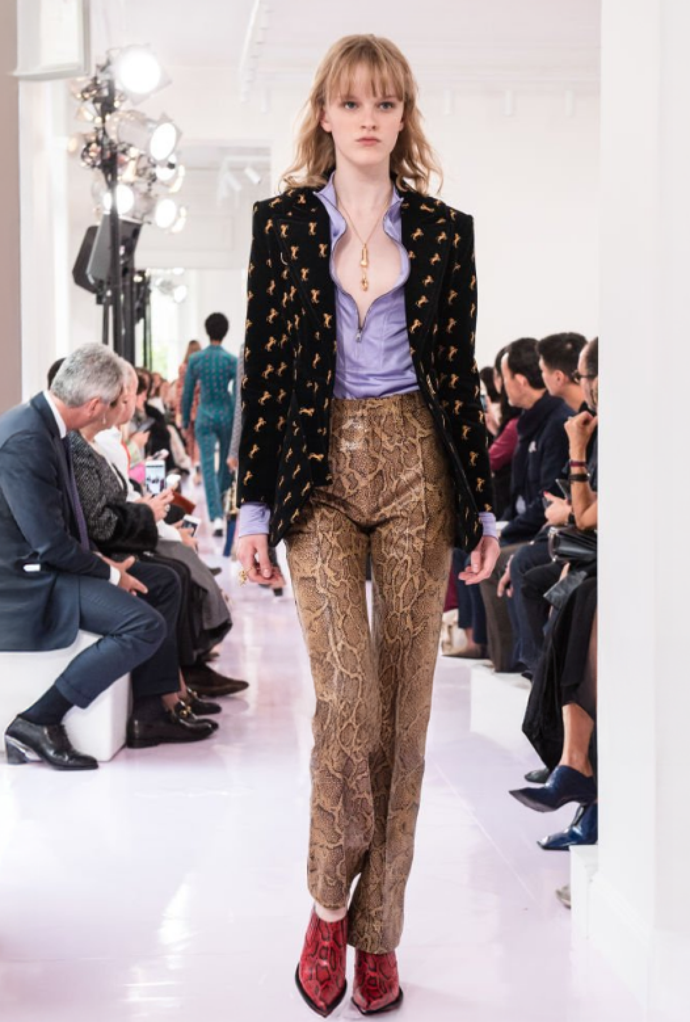 Veste Horses Resort 2018 By Natacha Ramsay-levi