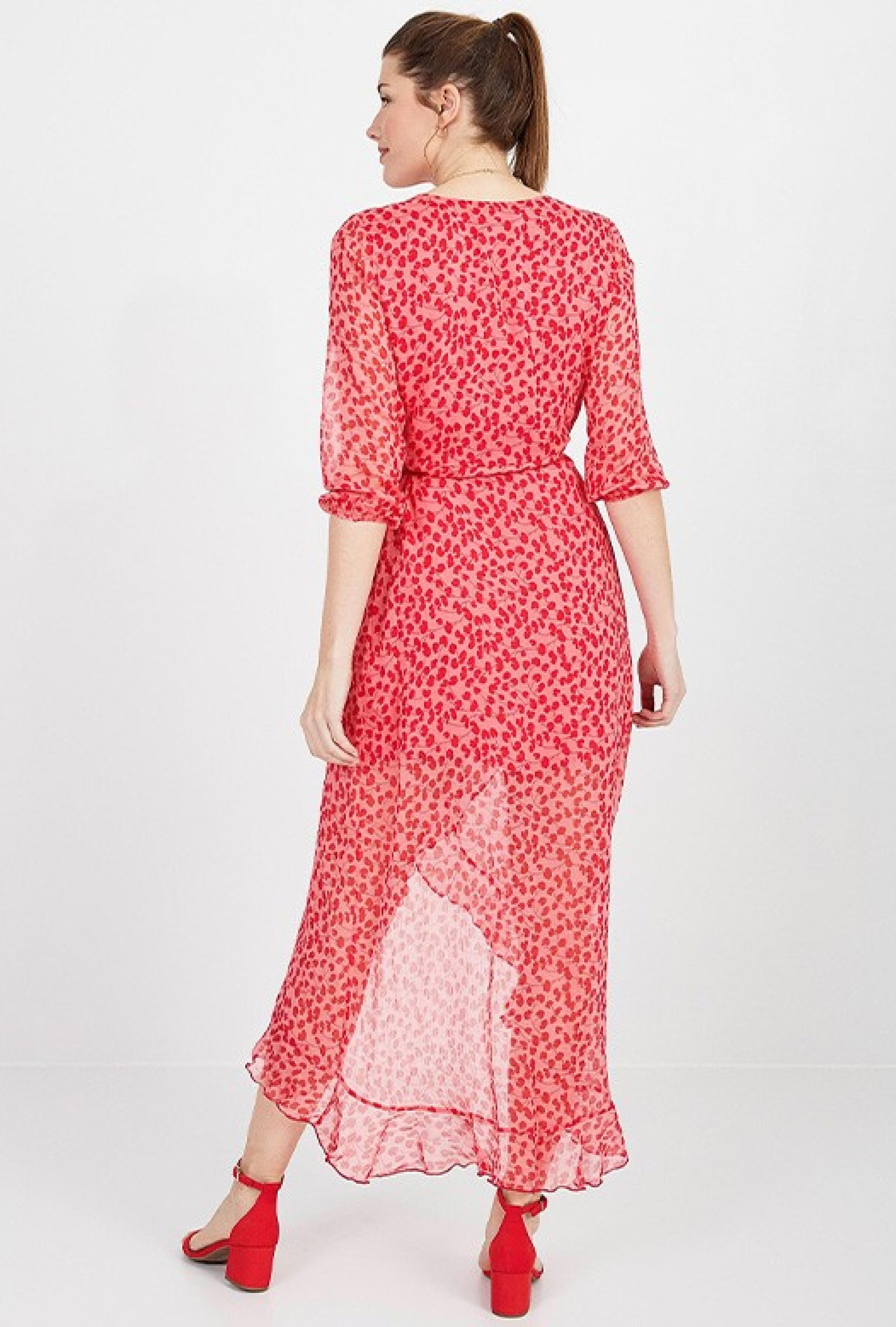 Robe cache-coeur rouge-Exclusivité web