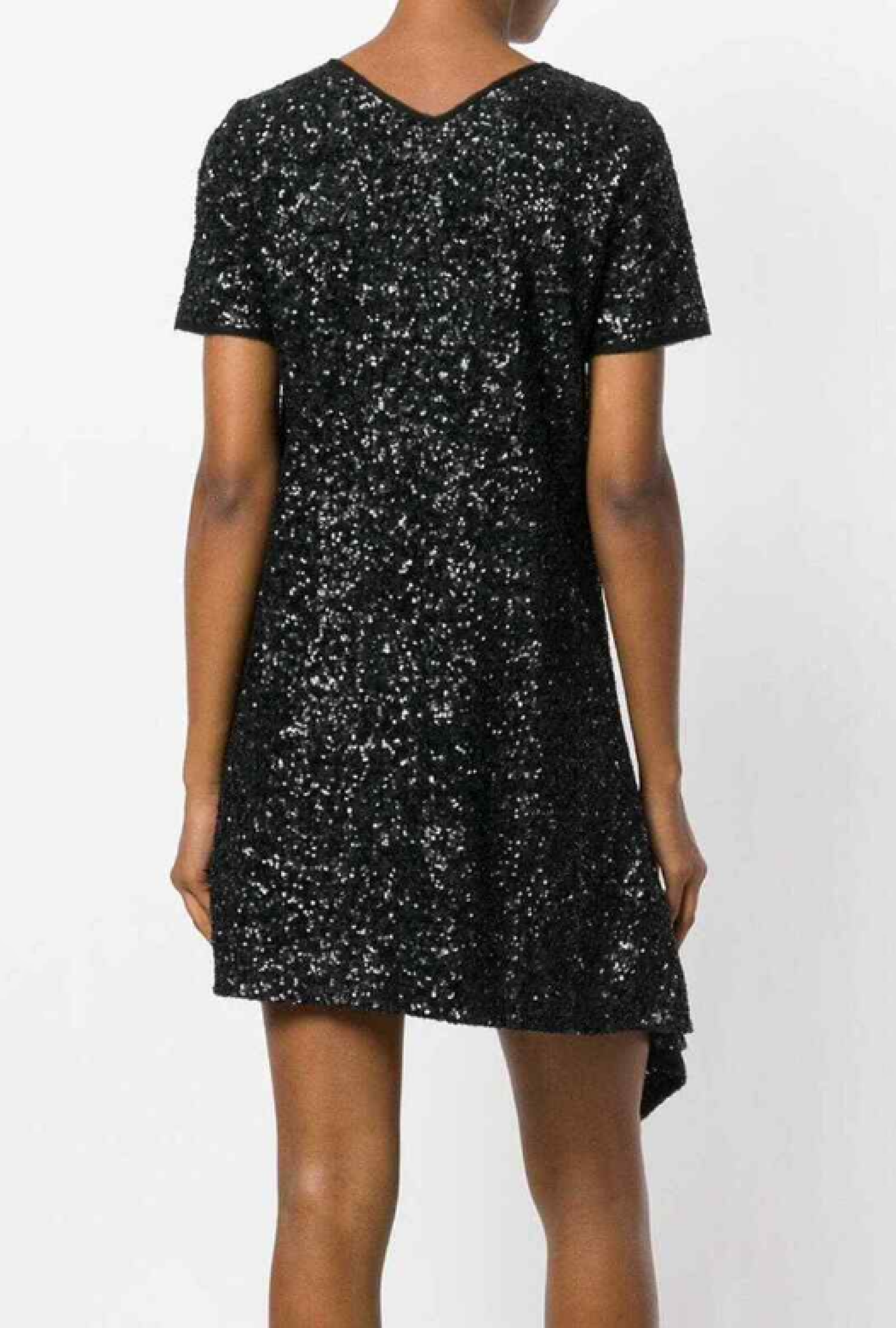 Robe Noire à Paillettes