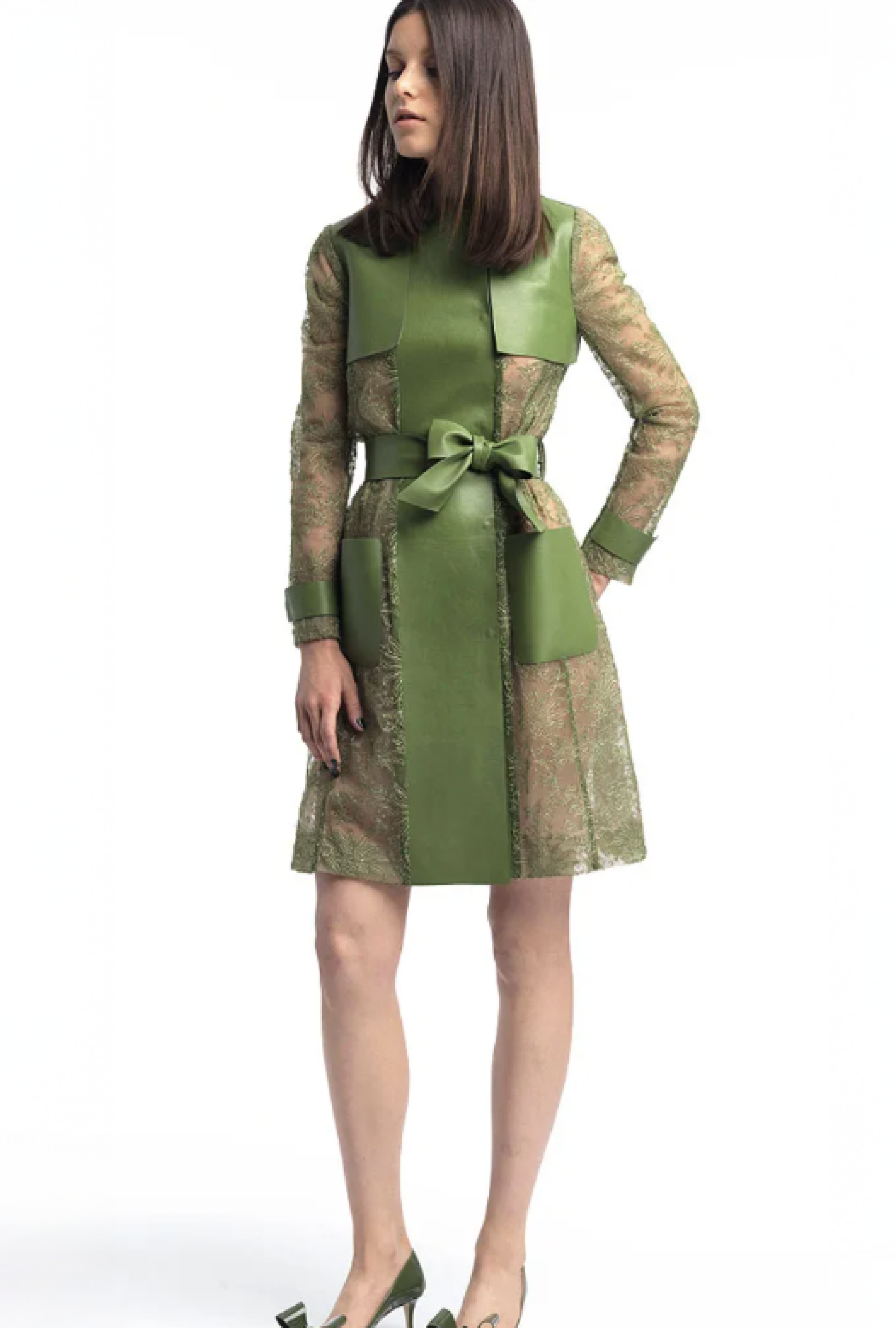 Manteau Ceinturé En Dentelle Et Cuir Resort 2011