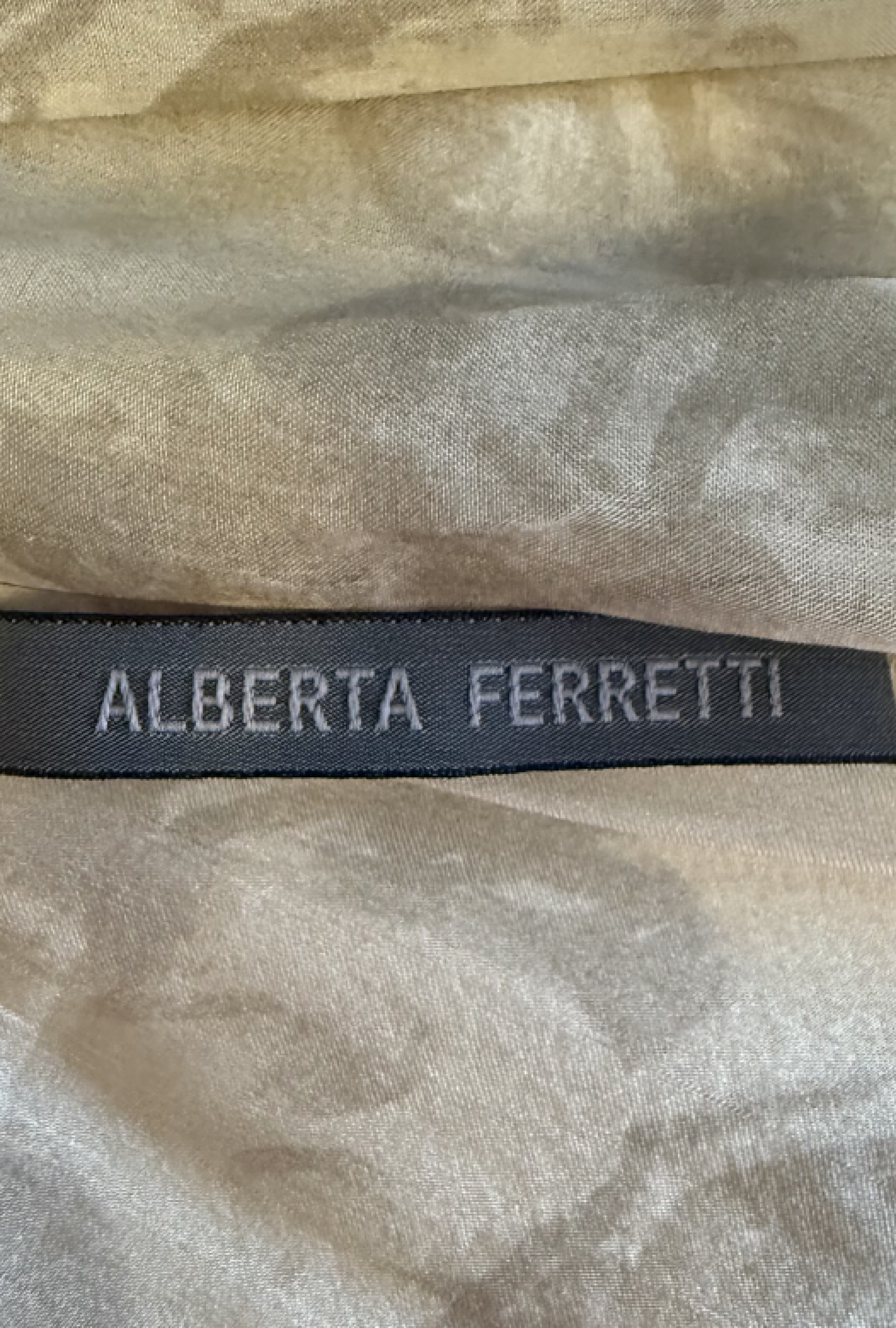 Robe Lavallière Pre Fall 2021